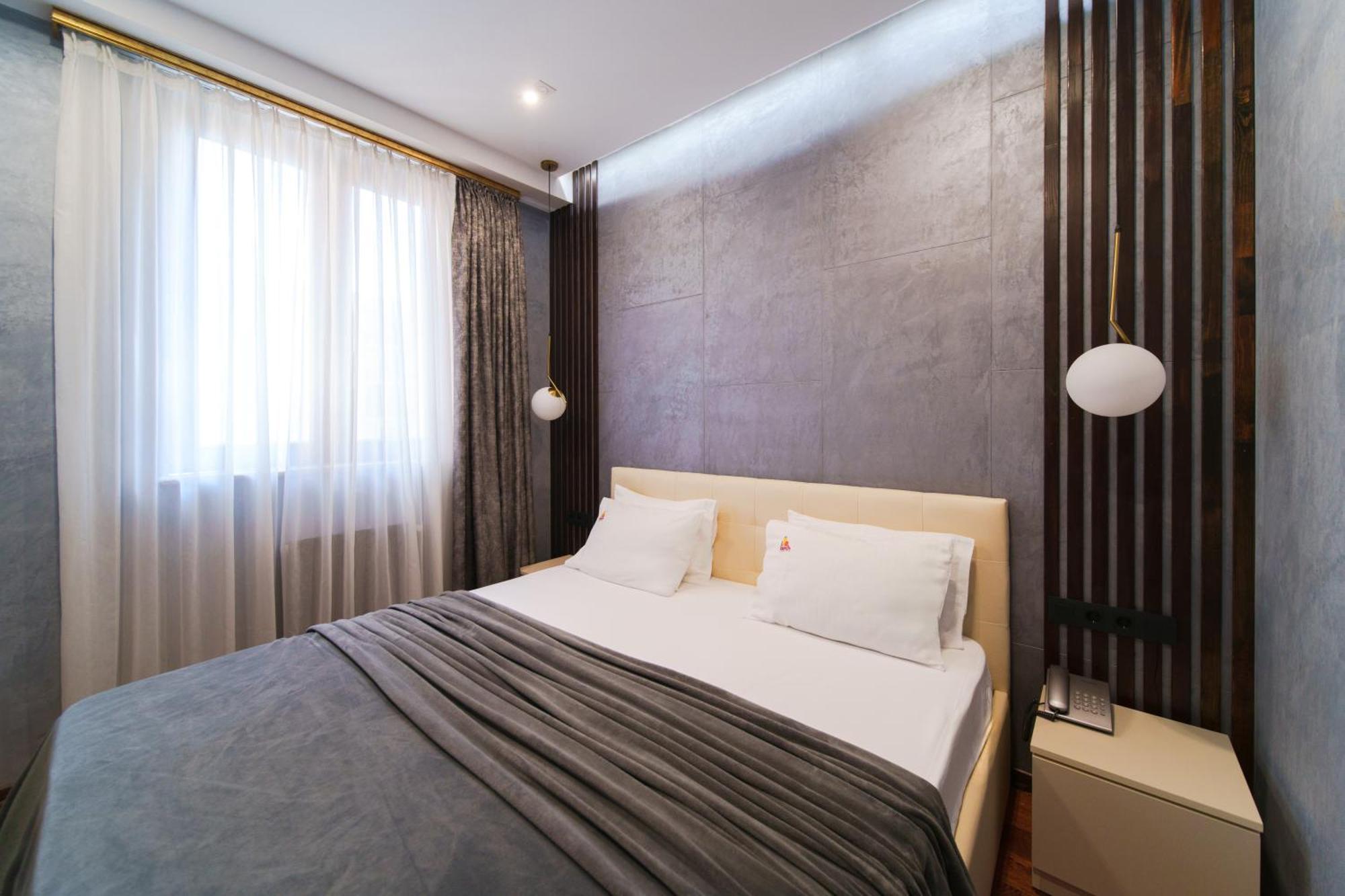 Arch Apart Hotel Erivan Exterior foto