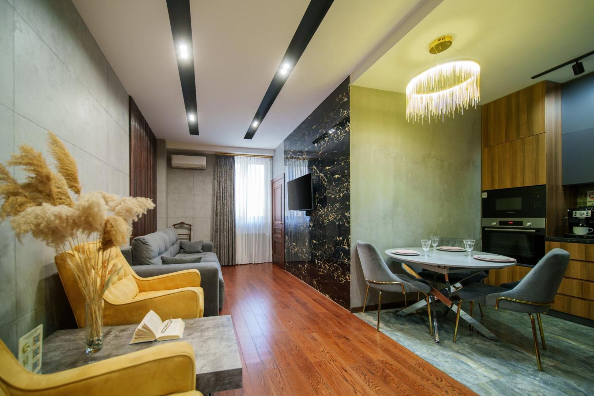 Arch Apart Hotel Erivan Exterior foto