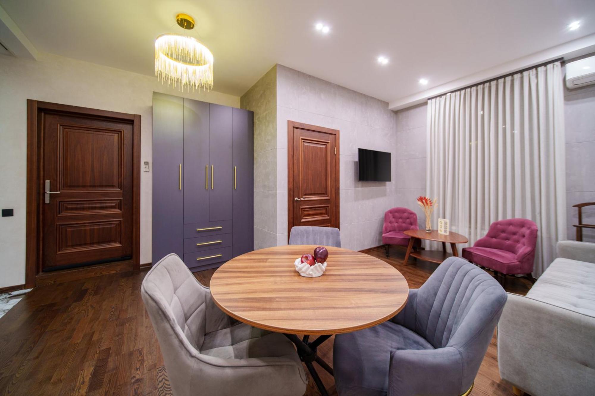 Arch Apart Hotel Erivan Exterior foto