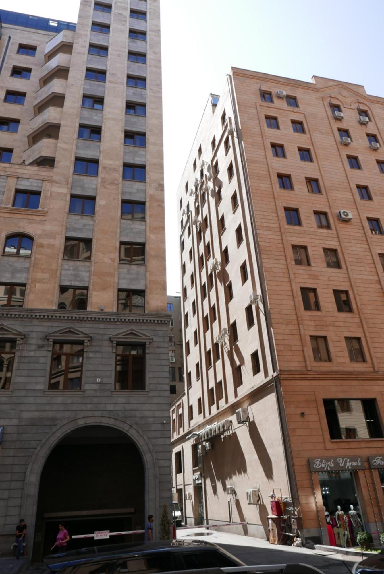 Arch Apart Hotel Erivan Exterior foto